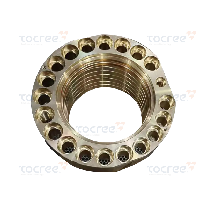 Spezialgeformte Kupfermutter